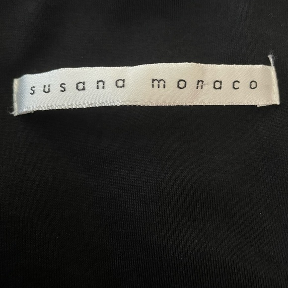 Susana Monaco Black Deep V-Neck Side Ruched Top in Black -SZ Medium - Picture 3 of 15